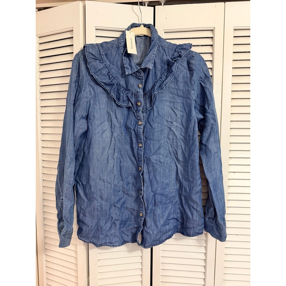 Francesca's button up denim‎ top medium